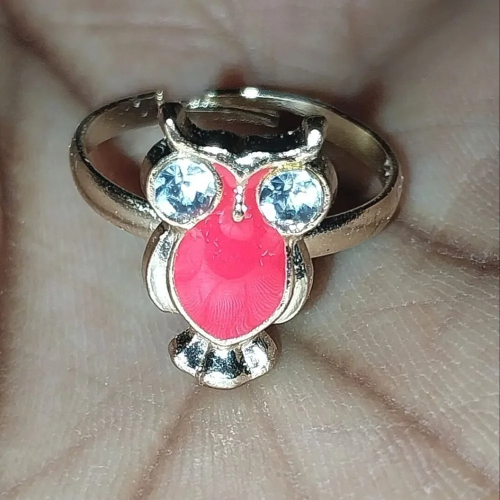 Super cute girls jeweled adjustable ring